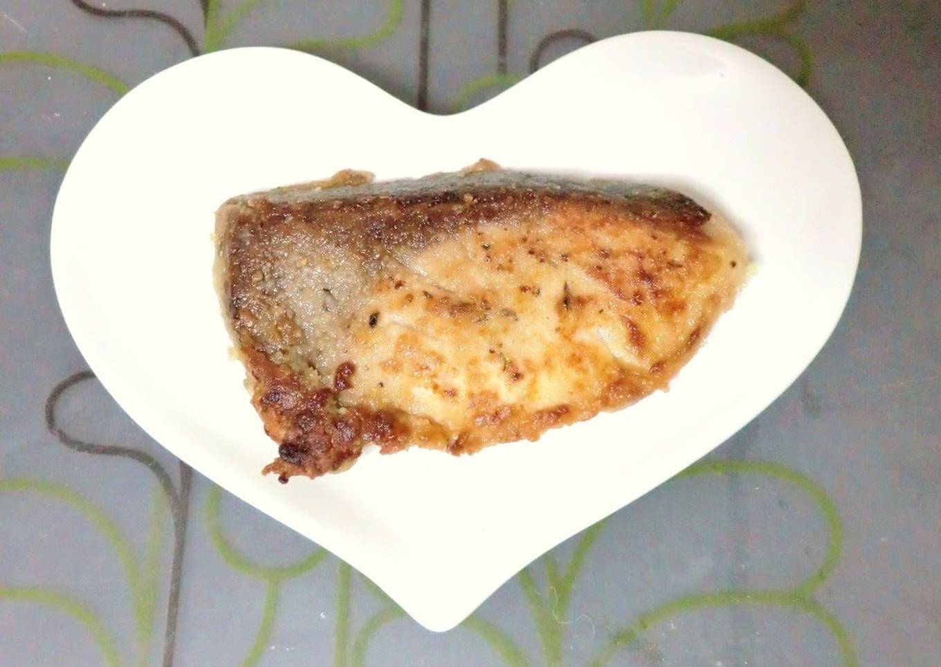 Simple and clear! fried amber
