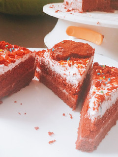 A picture of Red velvet cake.