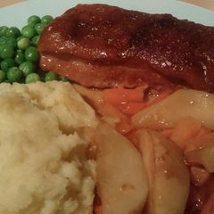 A picture of Vickys Roast Belly of Pork w/ Apple & Cider Gravy GF DF EF SF NF.