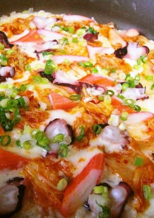 A picture of Seafood Kimchi Rice Pizza.