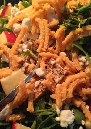 A picture of Summer Arugula tossed with Chicken, Goat Cheese, & Apple.