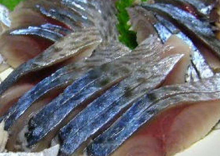 Recipe of Perfect Standard Shime Saba (Pickled Mackerel)