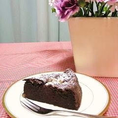 A picture of My Secret Gateau au Chocolat.