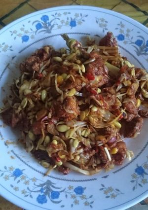 Foto resep Oseng tahu dan touge