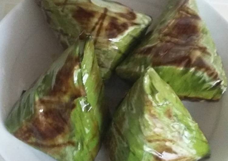 Pengkang AbTRi (Abon tempe Teri)