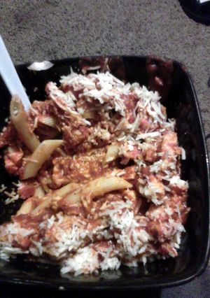 A picture of three cheese chicken penne pasta.