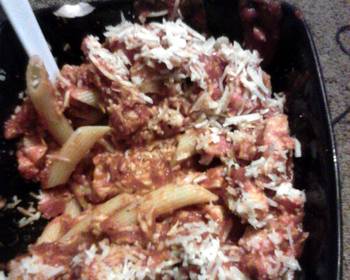 Ready to Serve three cheese chicken penne pasta Delicious