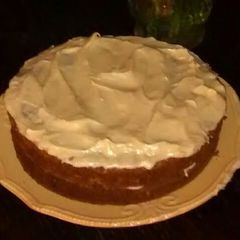 A picture of Mama's Carrot Cake.