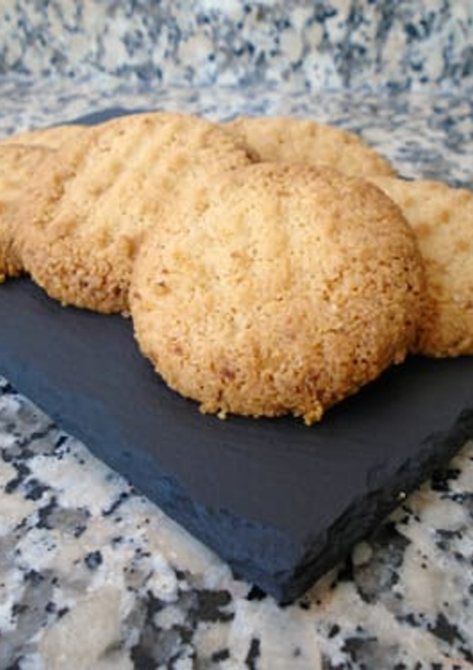 Una foto de Galletas de almendra y limón
