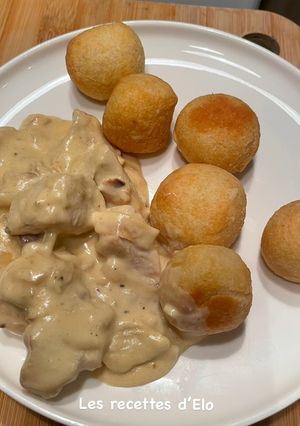 Une photo de Poulet à la moutarde et pomme dauphine