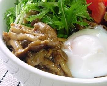 The New Way Cooking Recipe Sweet and Spicy Mushroom and Pork Rice Bowl Very Delicious