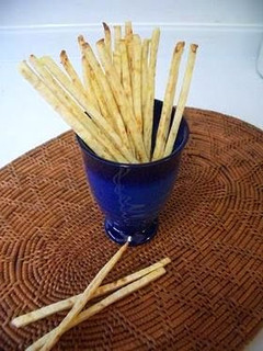 A picture of Crispy Crunchy Potato Pretzel Sticks.