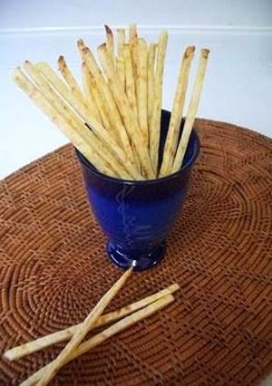 A picture of Crispy Crunchy Potato Pretzel Sticks.