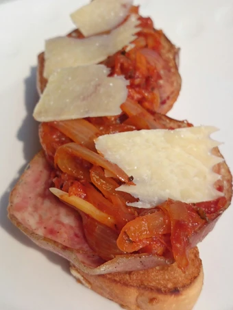 Recipe Sandwich Bawang Ham Dan Swee which So Delicious