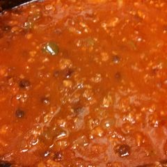 A picture of Alligator chili and beans.
