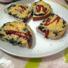 A picture of Zapiekanki - Polish Pizza Bread.
