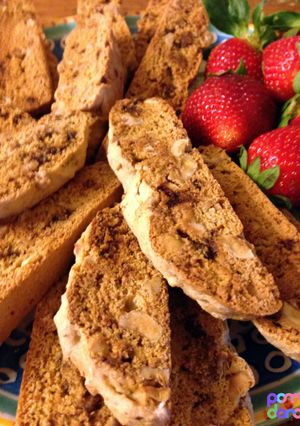 A picture of Roasted Hazelnut Biscotti.