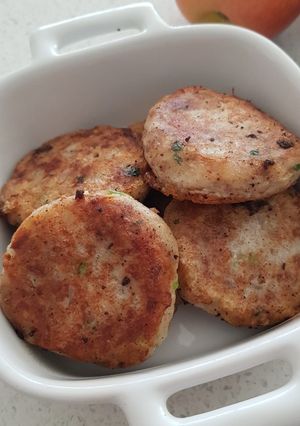 A picture of Meaty Potato Patties (also known as Pegedil / Begedil).