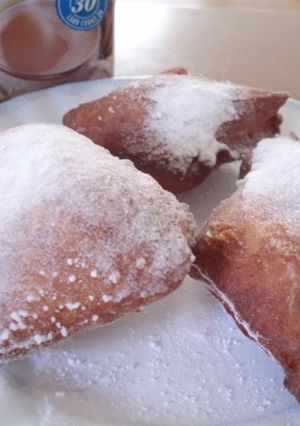 A picture of Like Cafe Du Monde's Fried Beignets.
