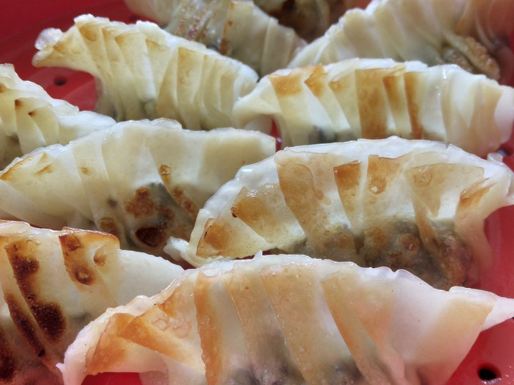 Cara Buat Gyoza Ayam Udang Jamur Yang Sederhana