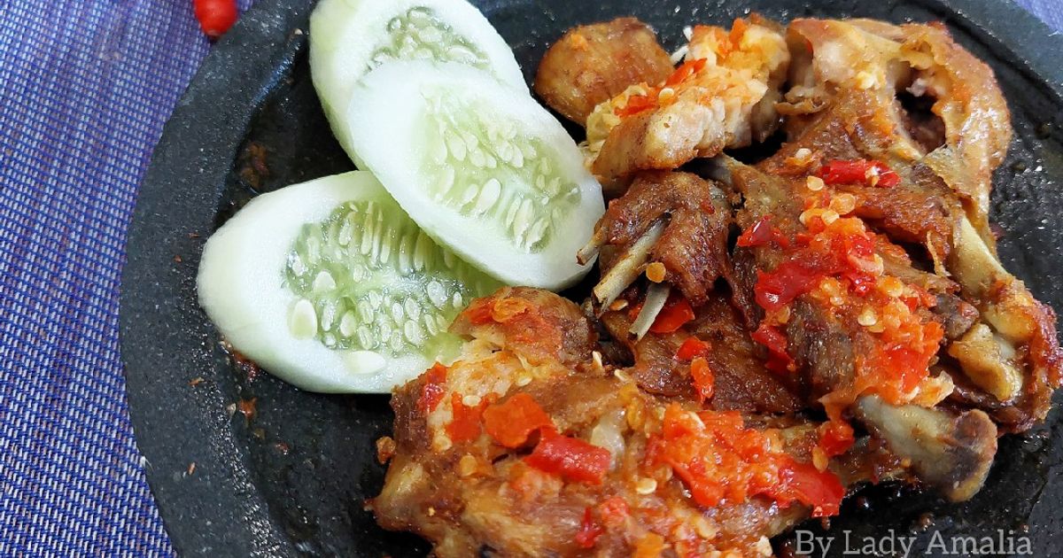 Ayam Penyet Bumbu Racik