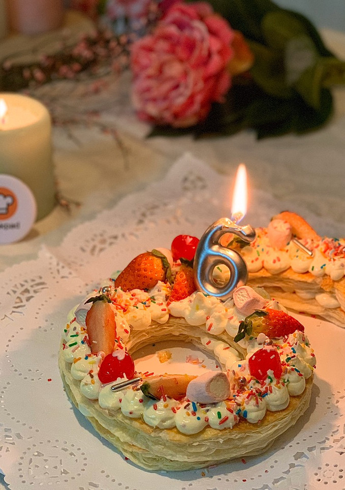 Una foto de Tarta para celebrar el cumple 6 de Cookpad🥳🥳