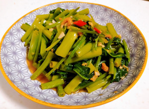 🇹🇭【在地食材】泰式蝦醬空心菜 的食譜成品照片