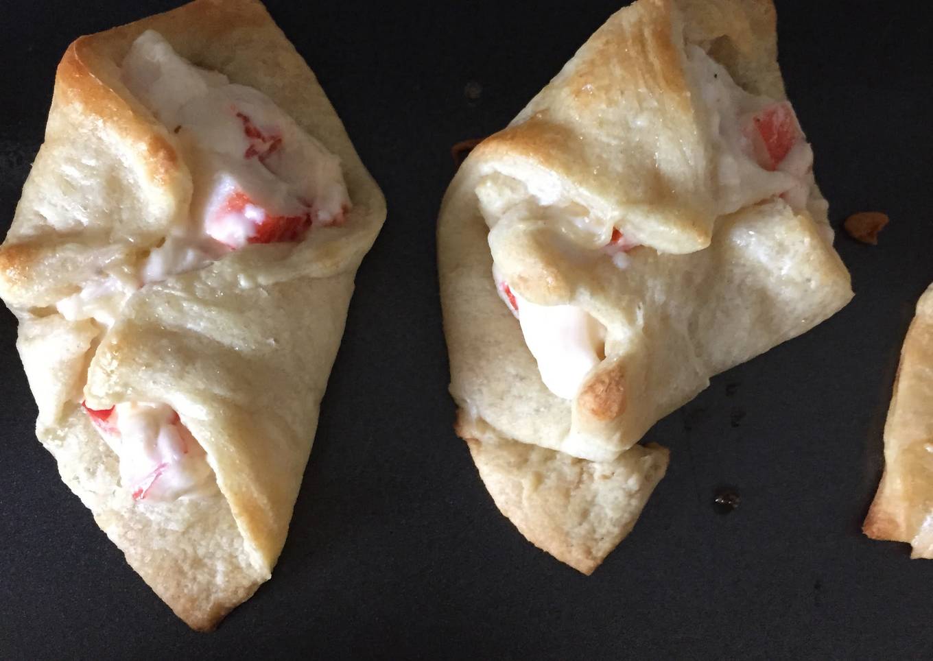 Crab-Filled Crescent Wontons