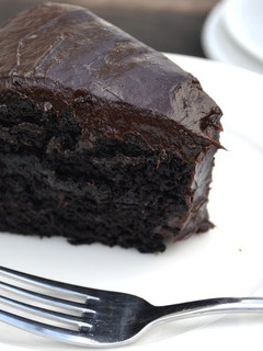 A picture of Chocolate Avocado Buttercream Frosting.