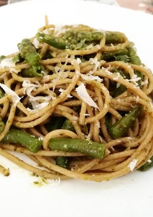 Foto di Spaghetti al pesto e fagiolini