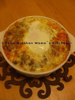 A picture of Baked Creamy Egg Hayashi Rice Using Leftover Hayashi Sauce.