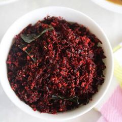 A picture of Kerala style beetroot thoran.