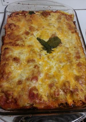A picture of Turkey Spinach Lasagna.