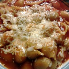 A picture of Red Macaroni.