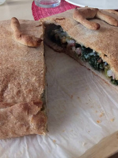 Una foto de Calzone de espinacas
