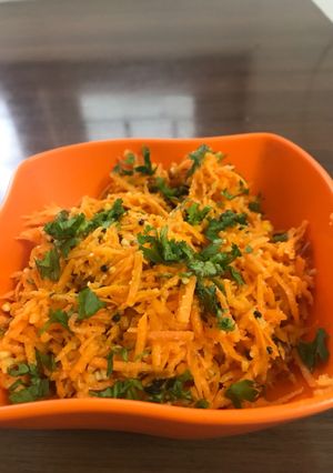 A picture of Gajar koshimbir (carrot salad).