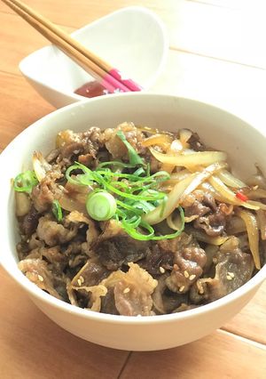 Foto resep Beef Bowl (牛丼)