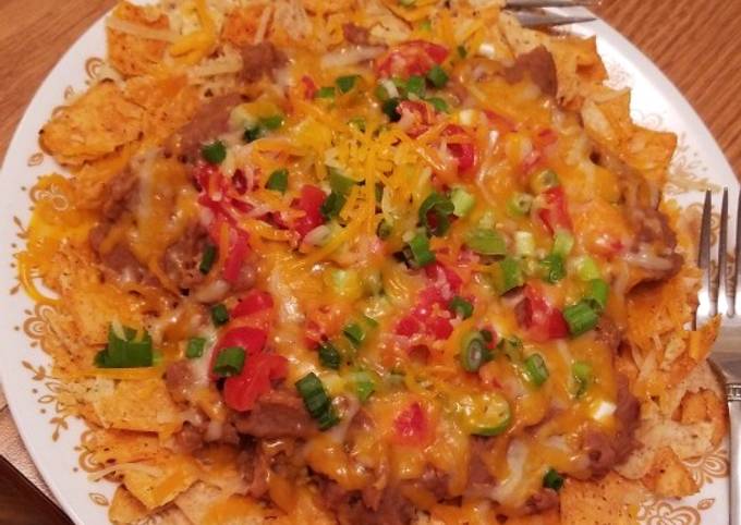 Simple Way to Make Any-night-of-the-week Fridge Clean Out Nachos