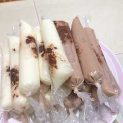 A picture of Es lilin coki-milo lembut.