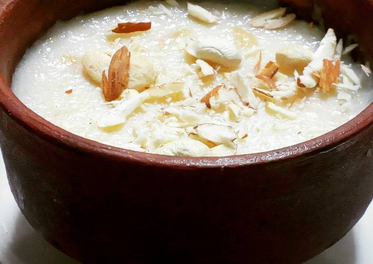 Rice kheer (indian dessert)