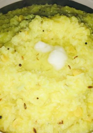 A picture of Fry Khichdi.