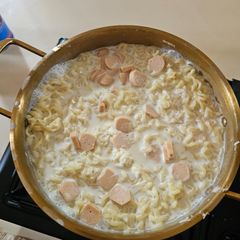 A picture of Indomie Carbonara.