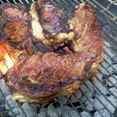 A picture of grilled steaks.