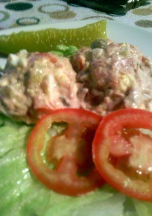 A picture of TUNA SALAD.