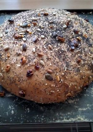 A picture of Vickys Brown Seeded Walnut Bread, GF DF EF SF.