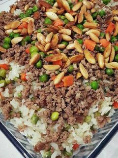 صورة لوصفة طريقة عمل الأرز بالجزر والبازلاء