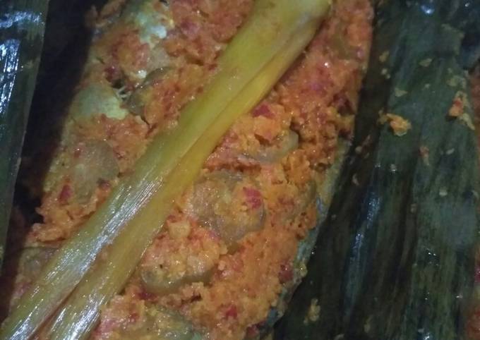 Resep Pepes ikan belimbing wuluh oleh Roya - Cookpad