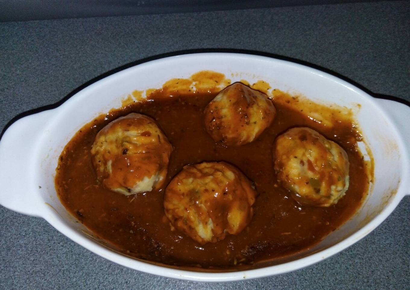 Albóndigas de garbanzos con tomate