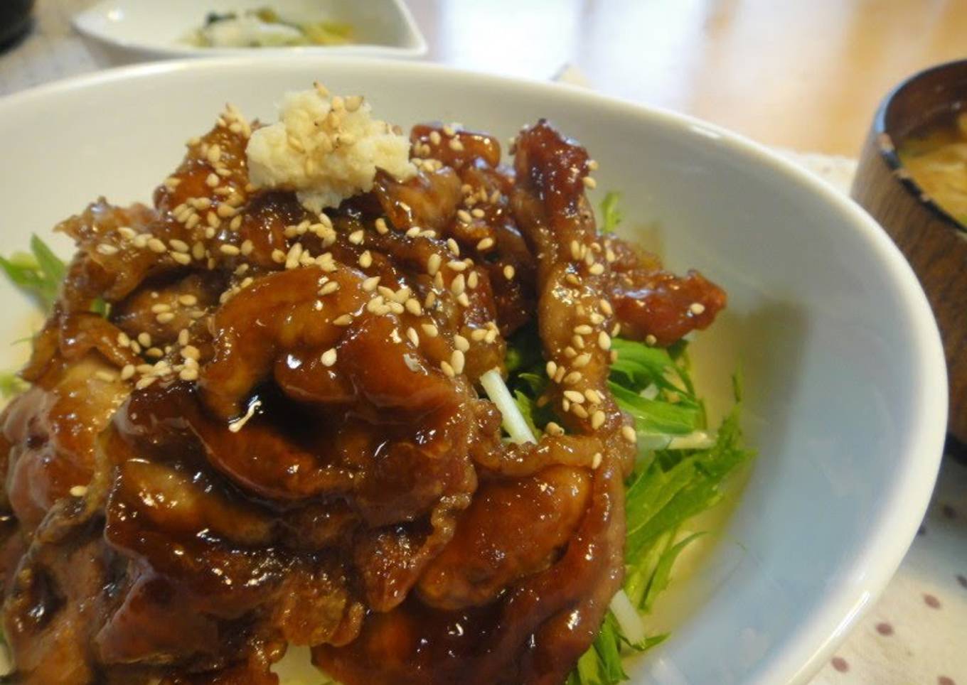 Crunchy Ginger Pork Teriyaki Rice Bowl