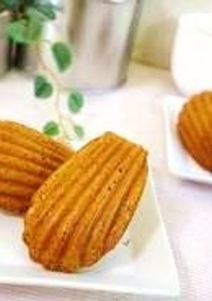 A picture of Milk Tea Madeleine.